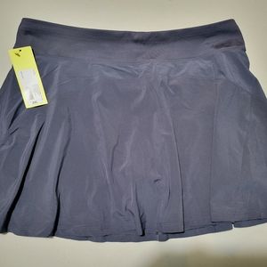 Brand New all in motion Skirt w/ shorts Gray  W/tags